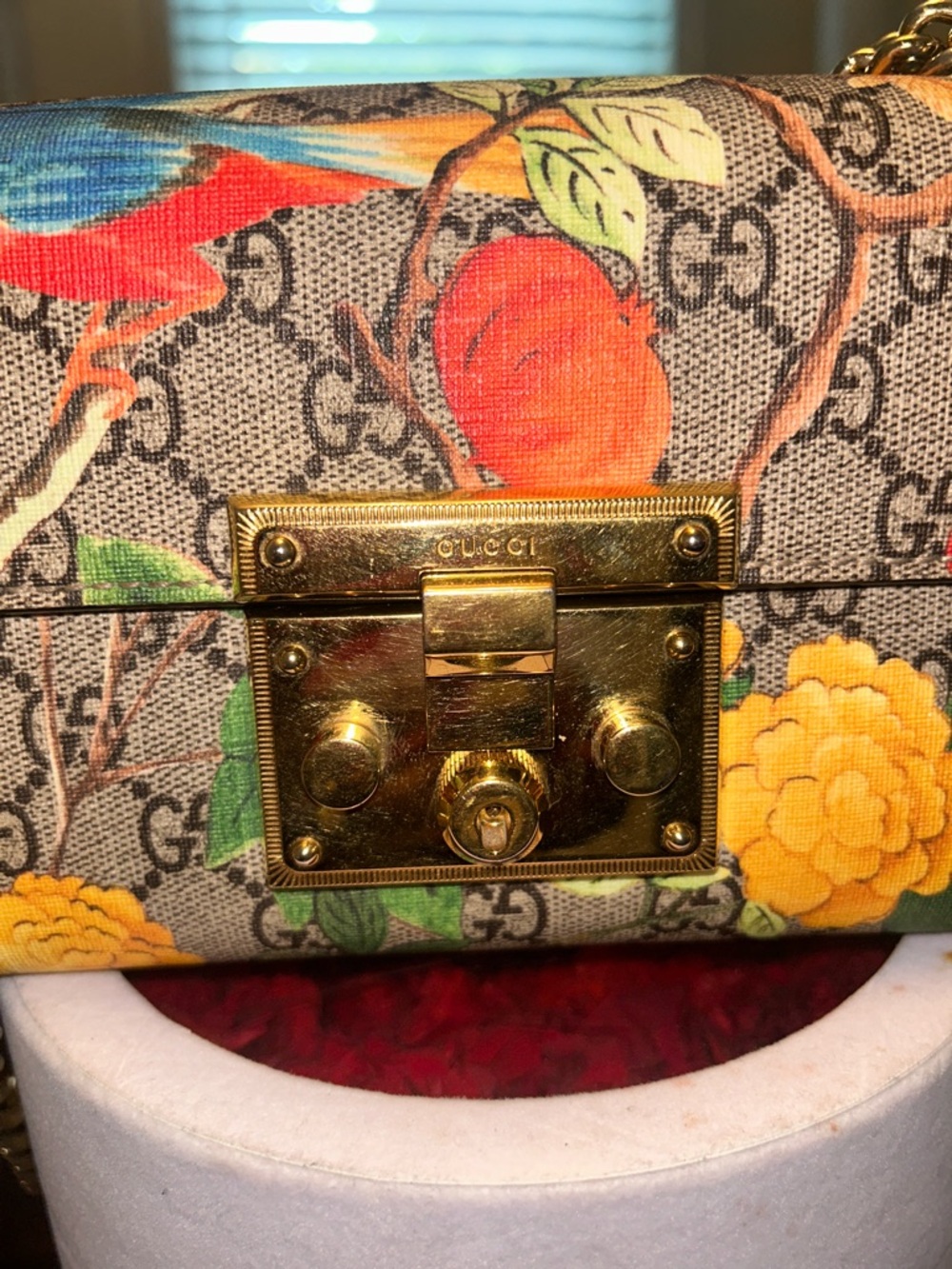 Gucci Floral GG Canvas Crossbody Bag in Multicolor with Gold Hardware - Picture 3 of 8